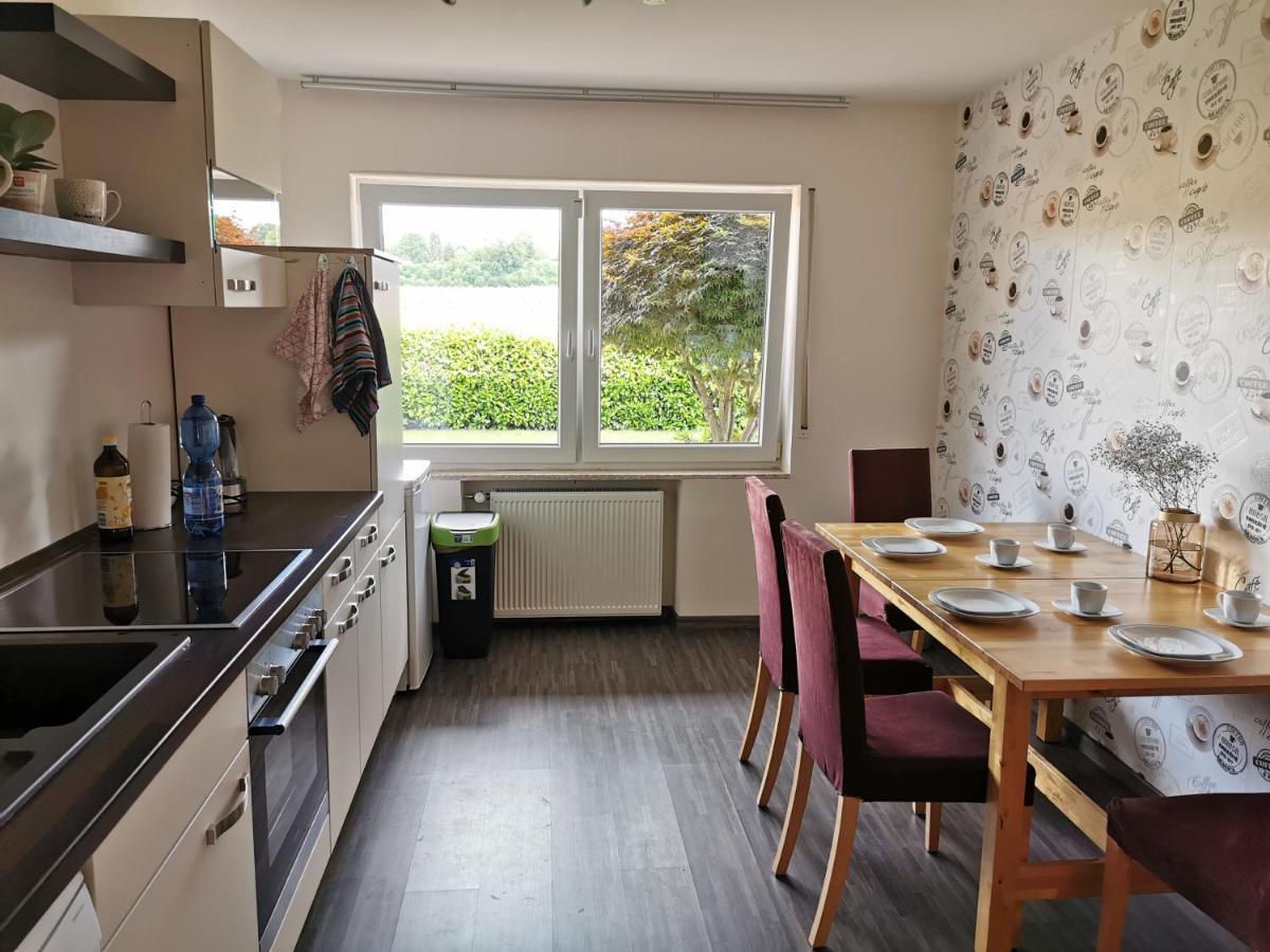 Gemuetliche 90 Qm Wohnung In Saarburg, Zentral Gelegen, Garten Mit Aussicht, Separater Eingang Kültér fotó